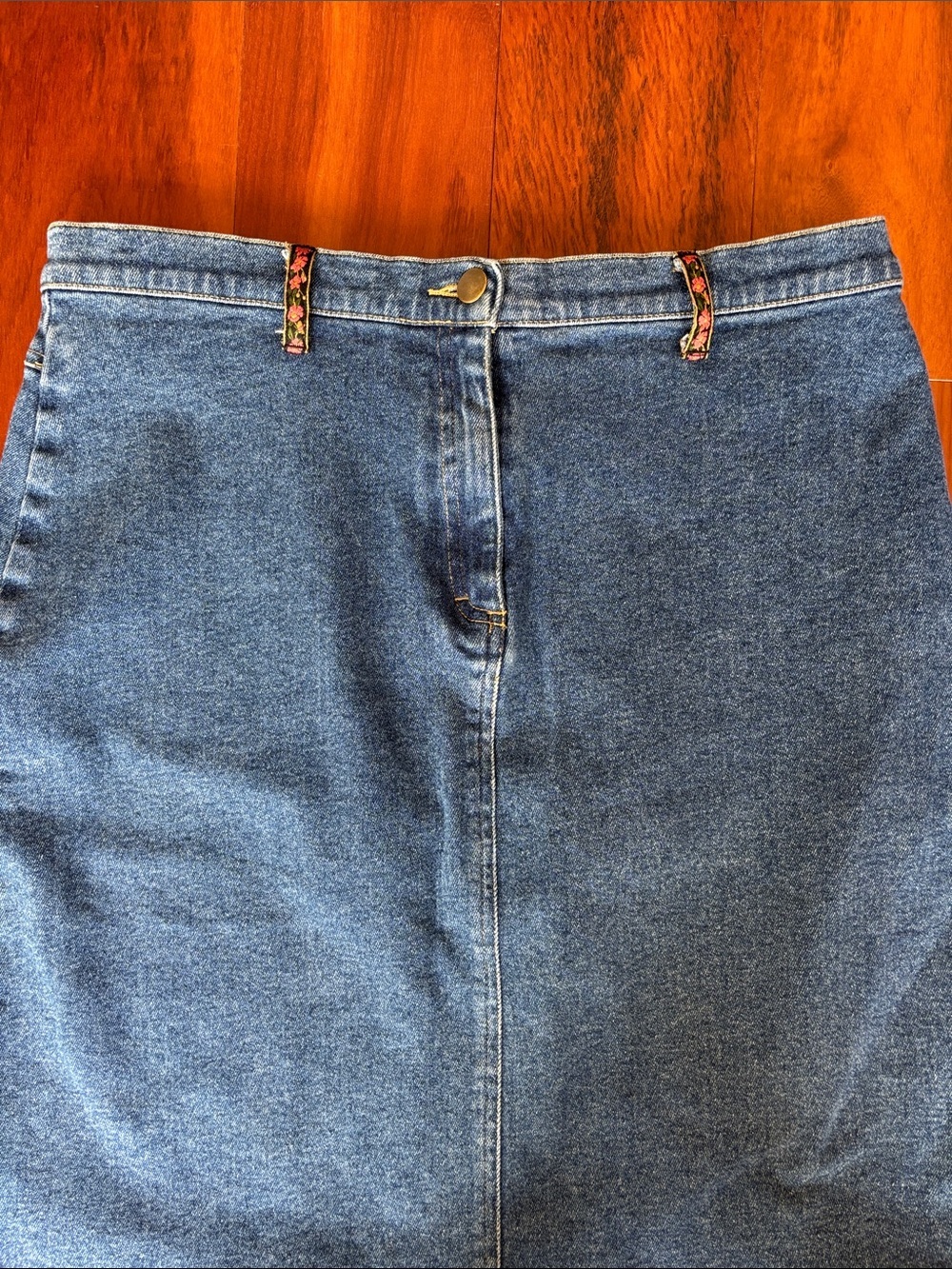 Denim skirt - Picture 3 of 7